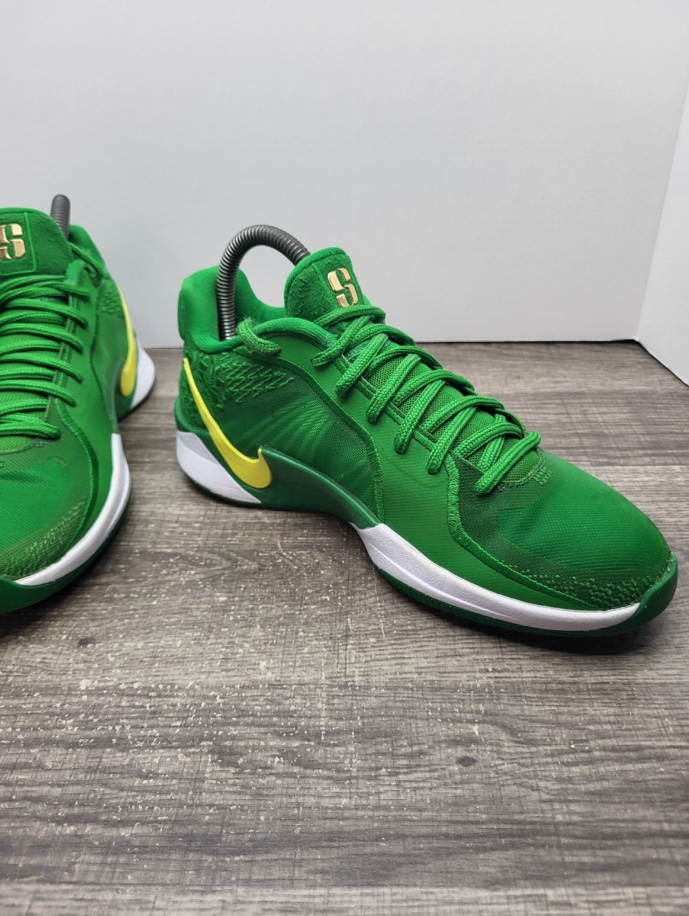Nike Sabrina 2 Oregon Ducks Women's Size 6.5 Basketball Shoes Sneakers - Picture 3 of 10